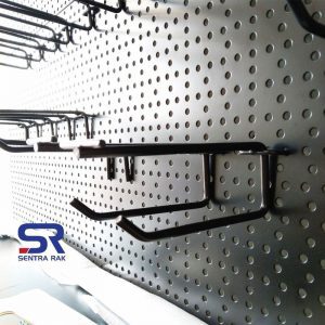 Hook Perforated Double