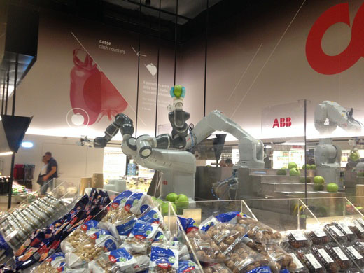 Robotic packing