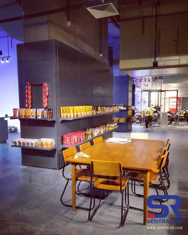 Industrial Design Interior untuk Minimarket 3
