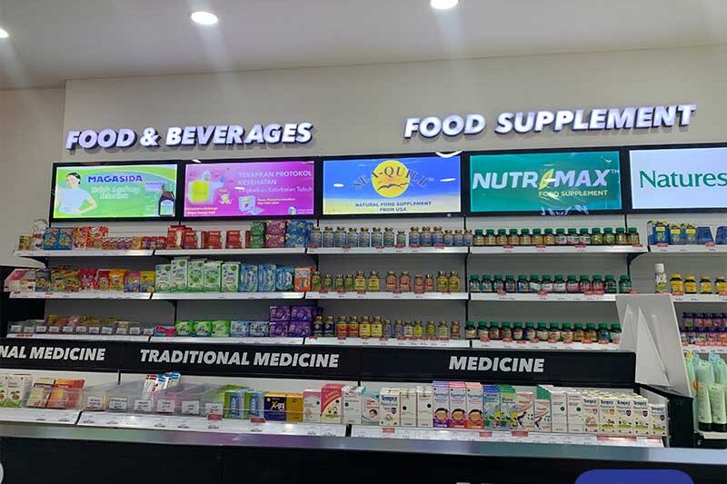 Rak Apotek with LED Slim Signage 5 edited
